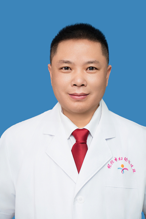 新生兒科主任醫師 諶洪飛