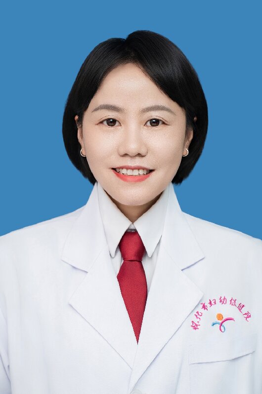 超聲科主任醫師 唐勇珍