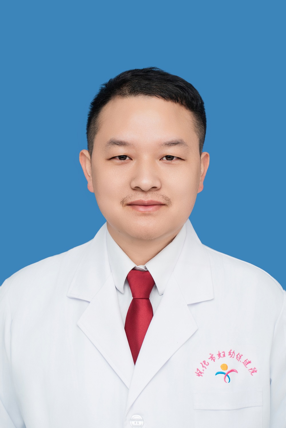 急診/兒一科副主任醫師 鄒健祥